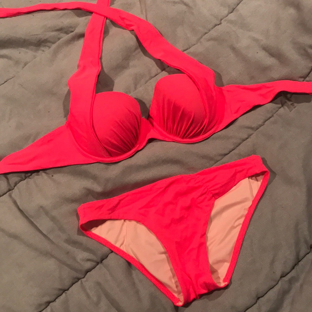 NEVER WORN VS Swimsuit